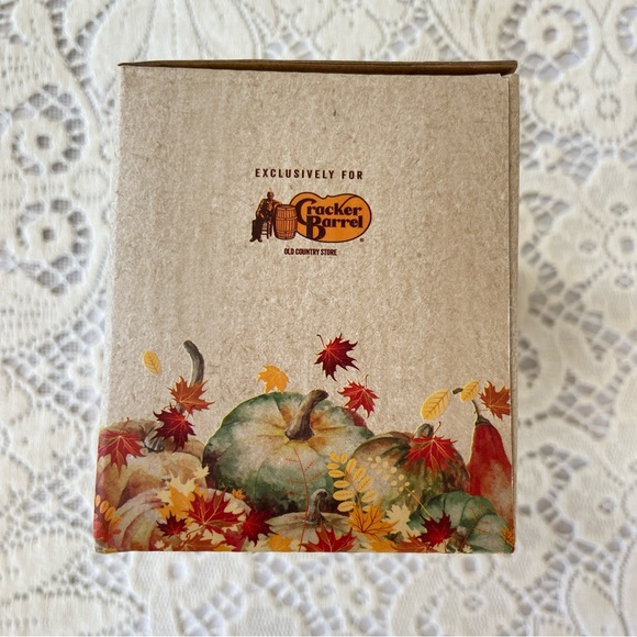 Cracker Barrel Stoneware Owls Salt & Pepper Shakers in Original Box - Picture 14 of 15